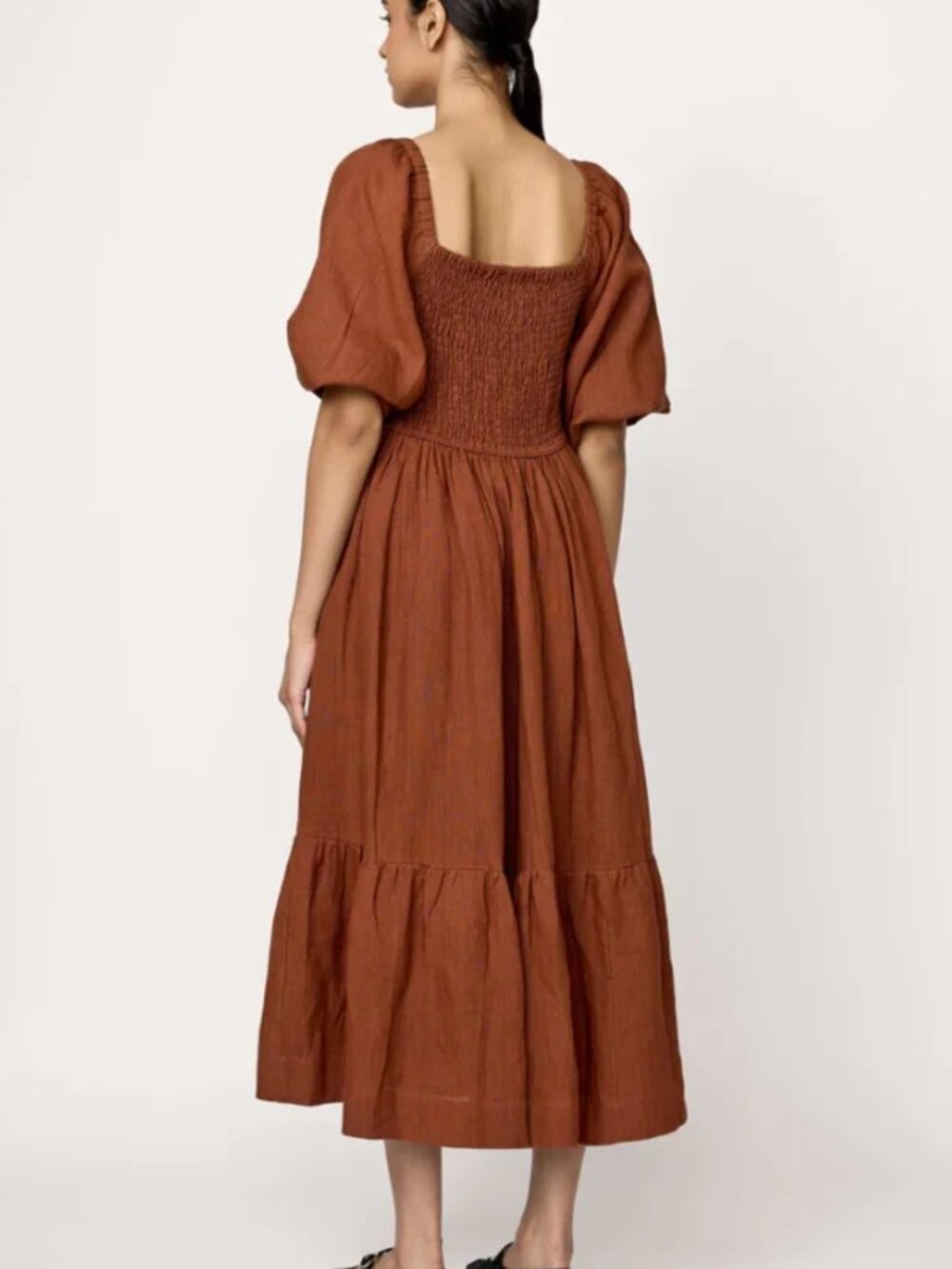 LAUDE the Label Smocked Bodice Dress - Amber Linen - Picture 2 of 5